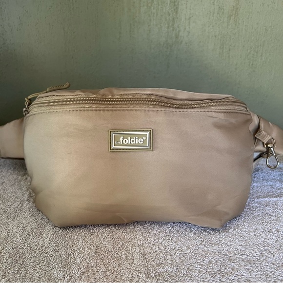 The Foldie® Crossbody in Beige Waist Bag Bum Bag Sling Bag - Picture 1 of 8